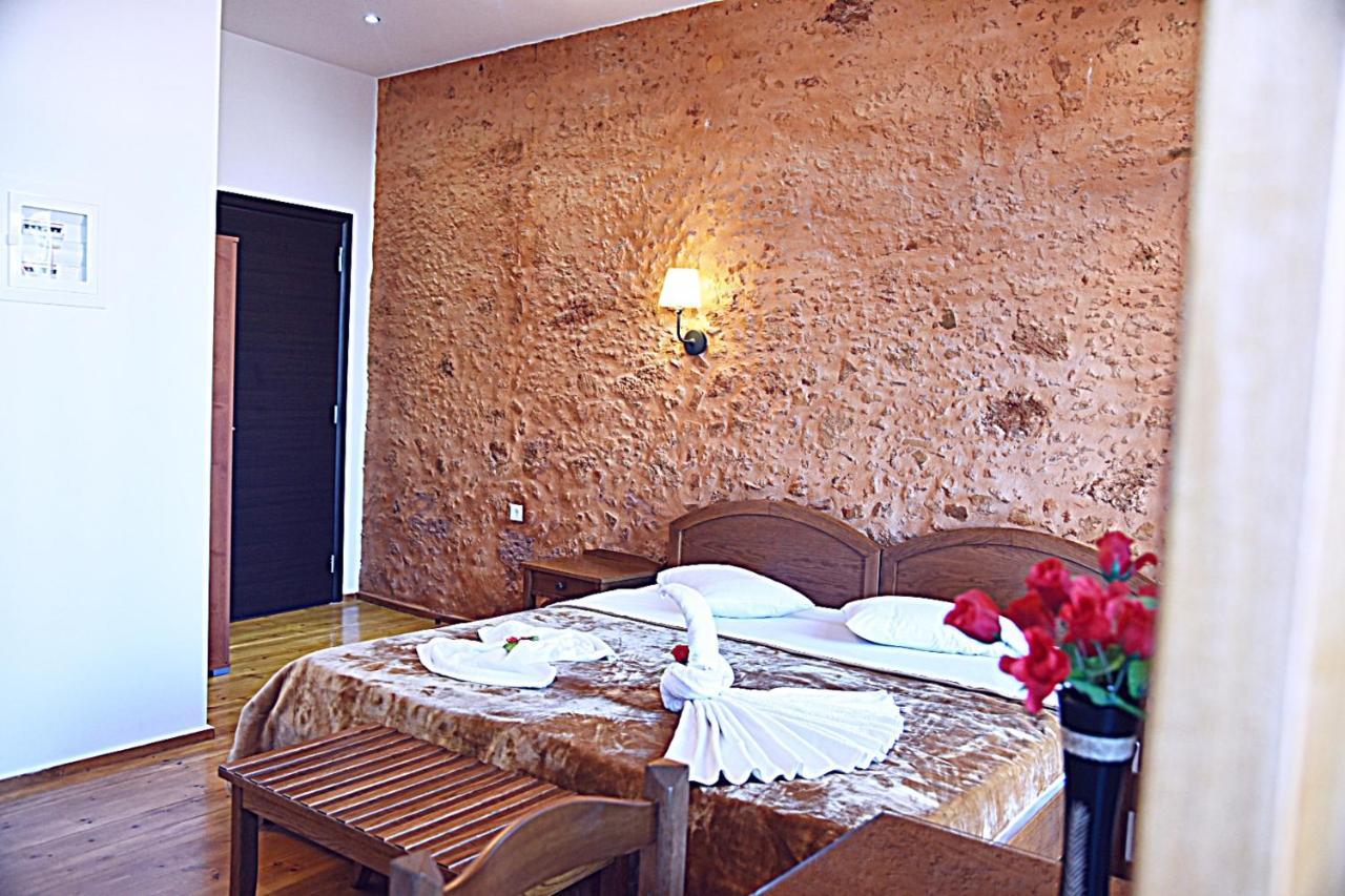 Santrivani Rooms Chania  Екстер'єр фото