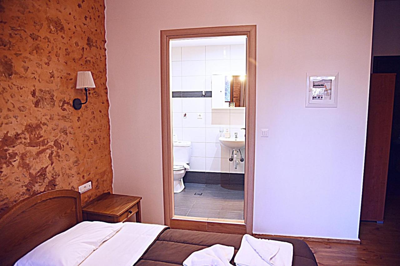 Santrivani Rooms Chania  Екстер'єр фото